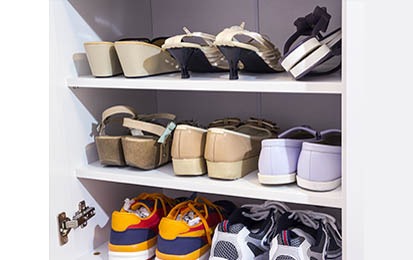 closet with shoes