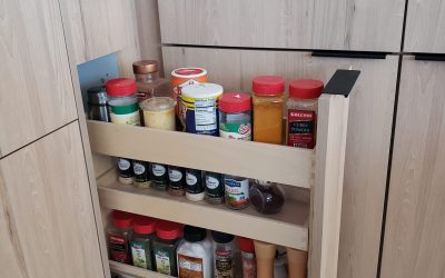 tri-level pull out spices